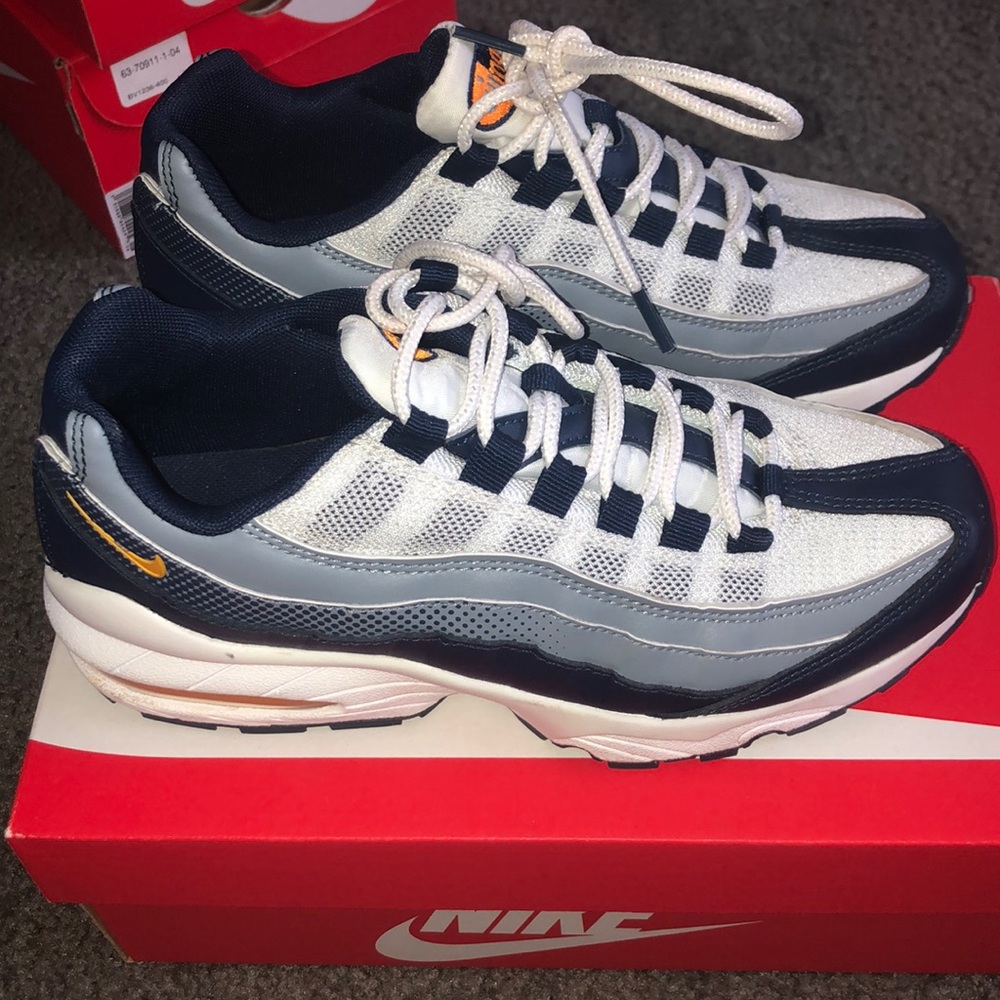 NIKE AIR MAX 95